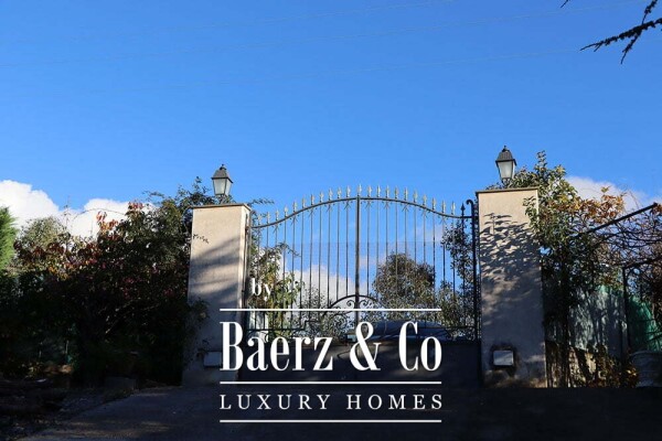 photo 16 Villa for sale 244 m²