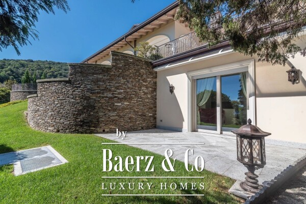 photo 16 Stresa, Verbano-Cusio-Ossola