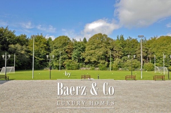 photo 45 Clarin House