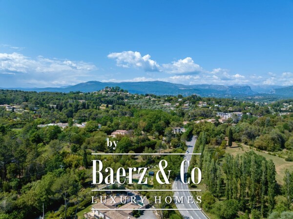 photo 6 Villa with view on Castelleras Castle