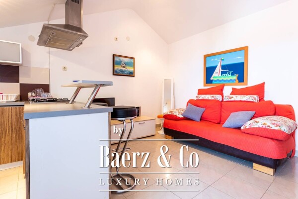 photo 20 Novalja, house with 10 apartments near the center with a sea view