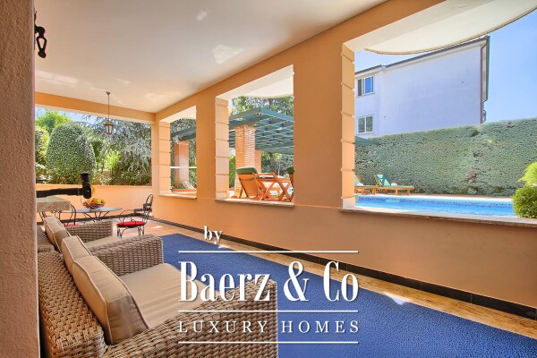 photo 23 Poreč, exclusive villa with 430 m2, attractive location