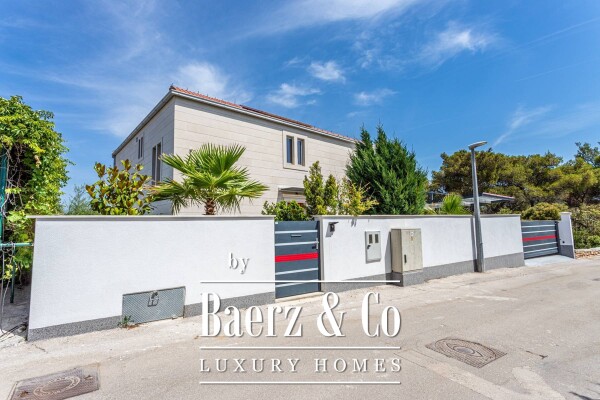 photo 33 Brac, elegant villa with sea view