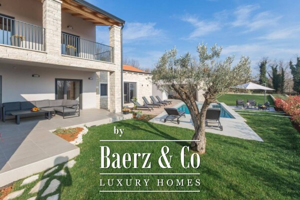 photo 30 Sveti Lovreč, a beautiful villa with a swimming pool on a landscaped garden of 1874m2