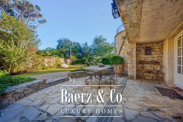 photo 24 Mandelieu's hill - Provencal-style villa - Sea view