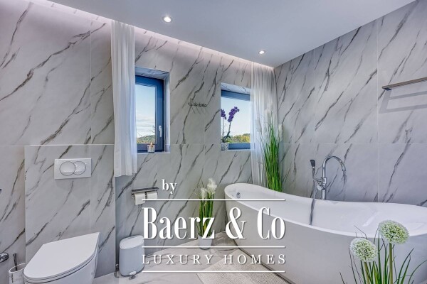 photo 30 Rovinj, an impressive family villa with a pool located in a quiet location