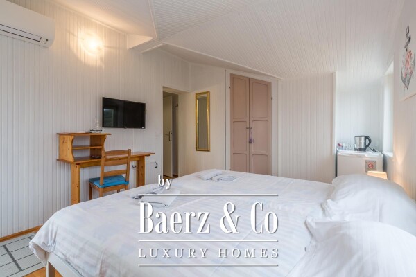 photo 10 Istria, Rovinj, a well-established pension in a great location with a view of the sea