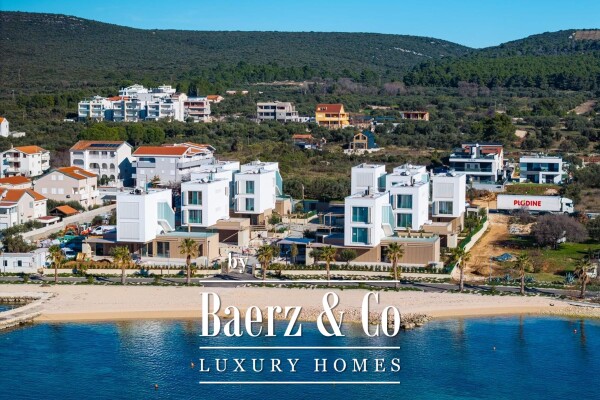 photo 12 Turanj, villas Turris, beautiful semi-detached villa with garden and swimming pool