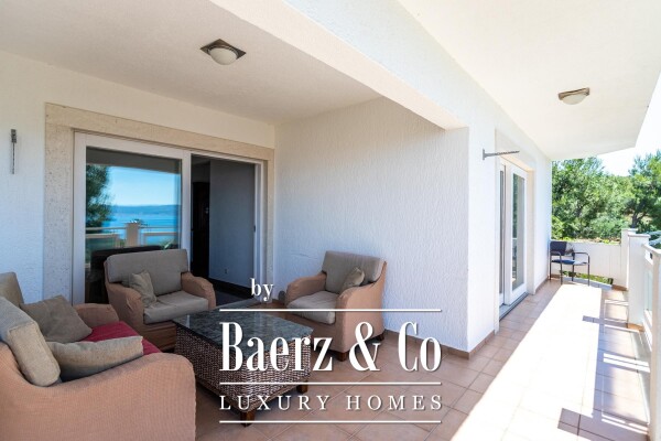 photo 3 Podstrana, Mutogras, apartment house in a beautiful location