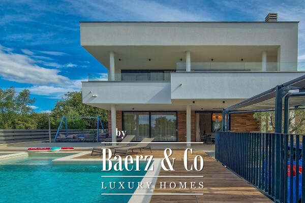 photo 33 Istria, luxury villa 276 m2 with 4 bedrooms, pool and sea view