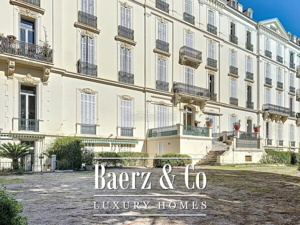 photo 13 Bourgeois Apartment - 4 rooms - Cannes Basse Californie