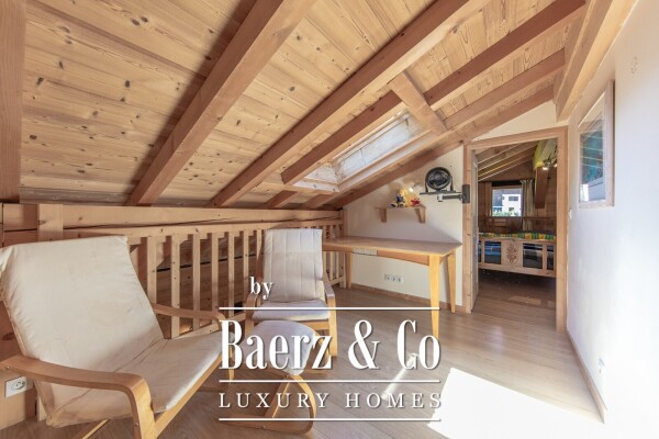 photo 7 SPACIOUS SEMI-DETACHED FARMHOUSE - MOUNTAIN VIEW