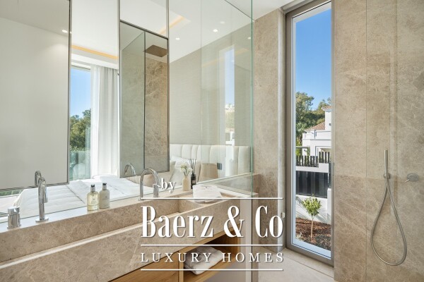 photo 23 Villa - Nueva Andalucia - Marbella - Ref: 8586