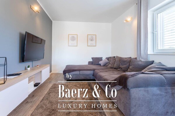 photo 16 Tribunj (Vodice), house for living and vacation, 400 m2