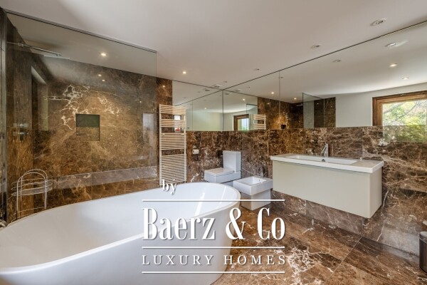 photo 11 10-ROOM CHALET IN THE LES PRAZ AREA - BREATHTAKING VIEWS