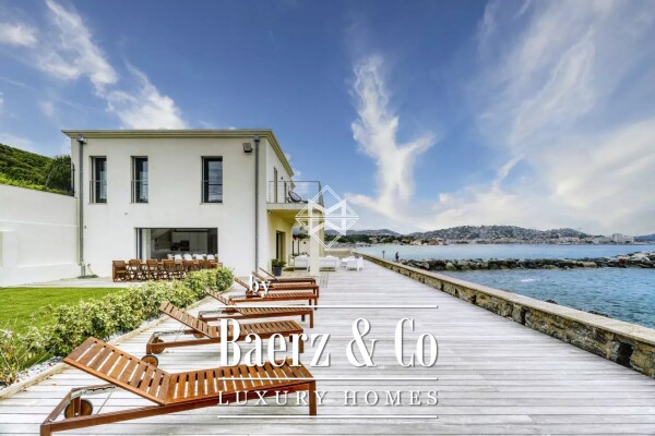 photo 5 EXCLUSIVITY Waterfront property in the center of the city