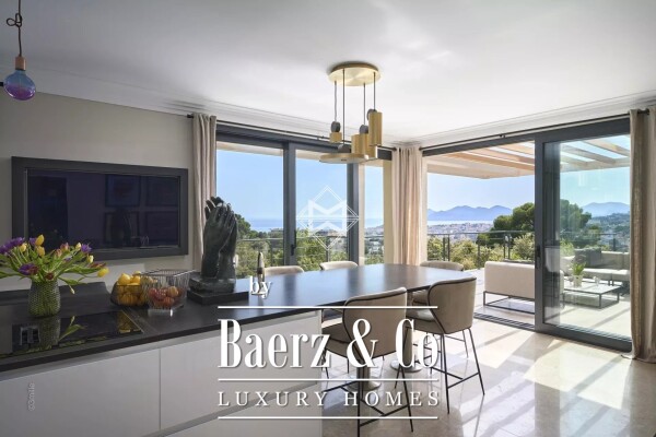 photo 5 Beautiful villa a few minutes from the town centre