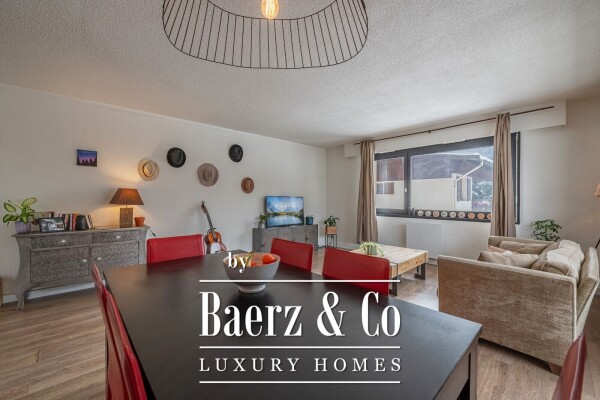 photo 3 Two-bedroom - south facing flat