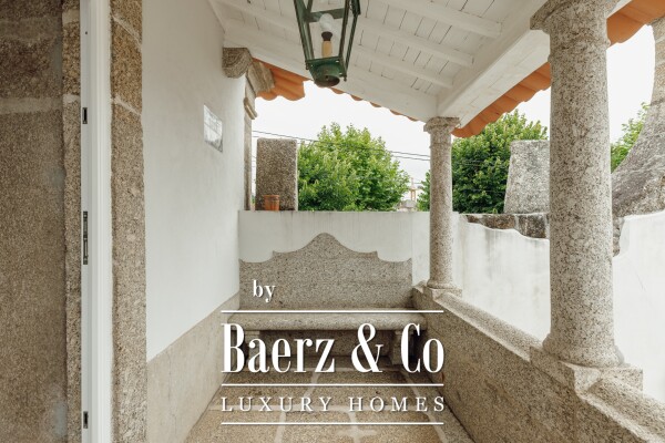 photo 18 Magnificent Manor House with winery