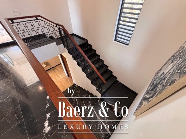 photo 20 Country Club 