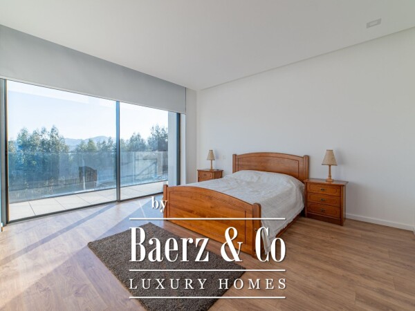 photo 16 Villa with 4 suites to debut