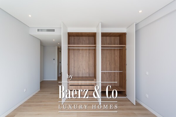 photo 8 Modern, luxury 3+1 bedroom duplex in a quiet street in Carcavelos