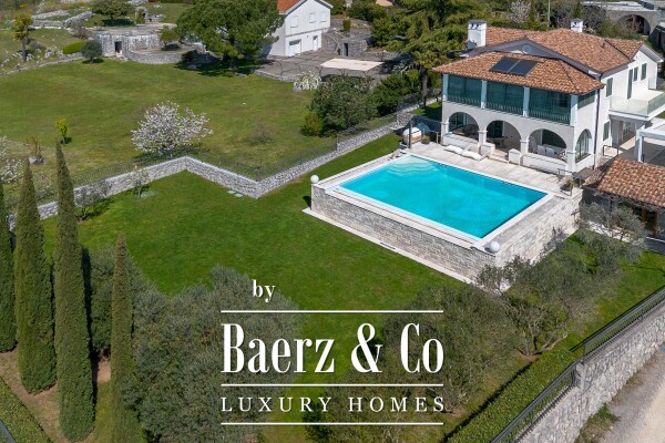 photo 3 Kastav, luxury villa with swimming pool and panoramic view of the Kvarner Bay