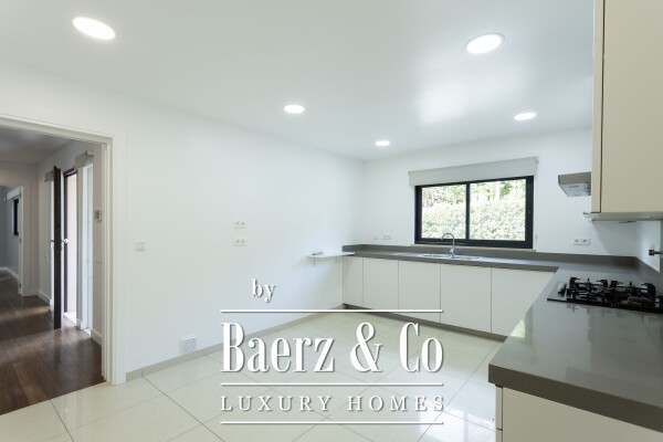 photo 15 Detached house with swimming pool, in Bairro da Martinha, Estoril