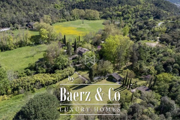 photo 5 Exceptional Estate – Historic 16th-Century Mill by the River