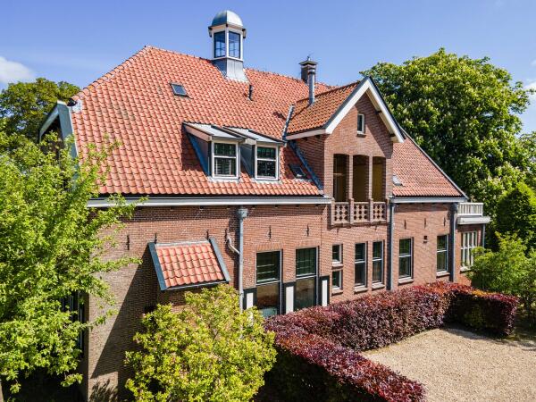 photo 64 Oosteinde 38