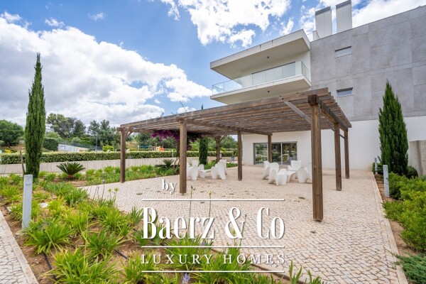 photo 46 R. Joaquim Magalhães 