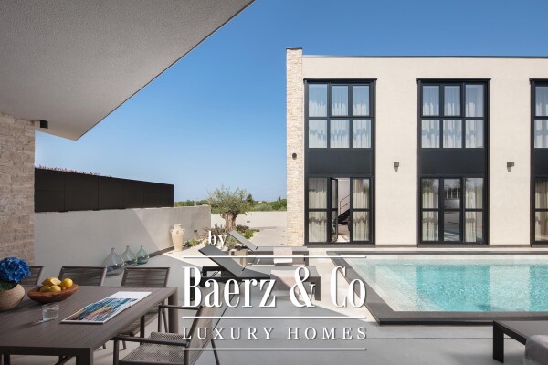 photo 5 Poličnik, Visočane, modern new building with swimming pool, summer kitchen and wellness