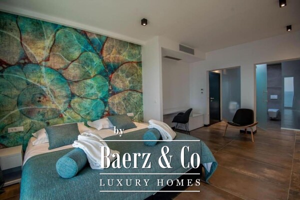 photo 14 Primošten, Bilo, beautiful villa with a swimming pool and sea view, tennis court