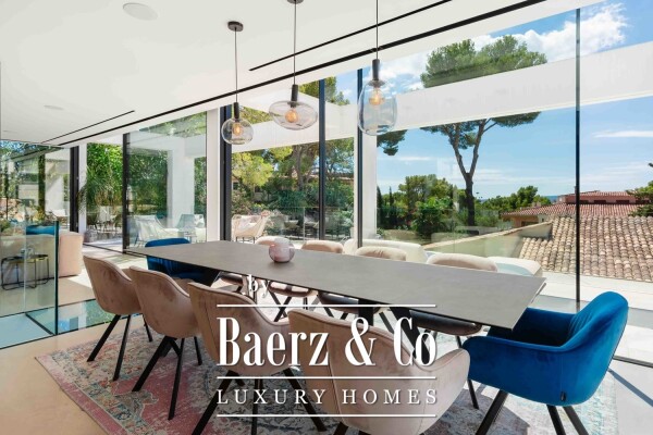 photo 5 Stunning Villa with garden & sea views in Old Bendinat