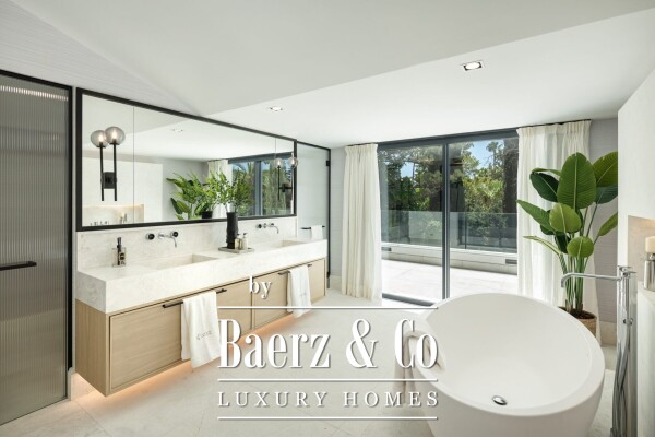 photo 24 Villa - Nueva Andalucia - Marbella - Ref: 8636