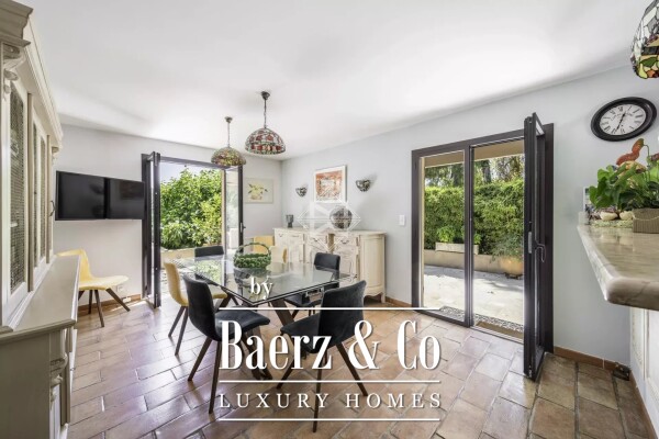 photo 6 Saint-Paul de Vence -Beautiful Provençal house with village views