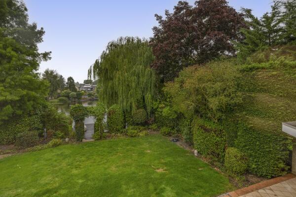 photo 64 Burgemeester Lepelaarssingel 11