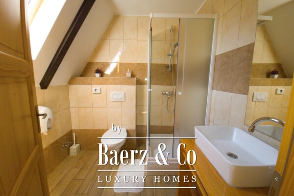 photo 15 Plitvice lakes, Korenica, two houses NKP 470m2