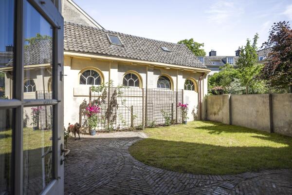 photo 46 Zaadmarkt 93