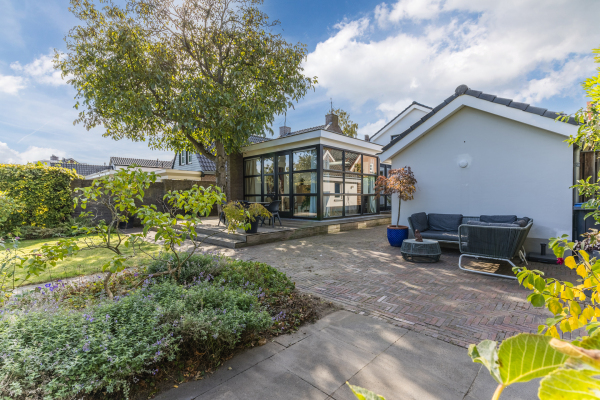 photo 41 Burgemeester Buskensstraat 14