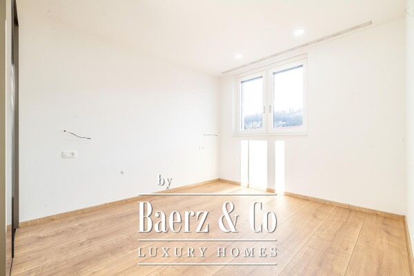 photo 8 Zagreb, Mlinovi, luxurious four-room apartment 152 m2 in a duplex house with a garage