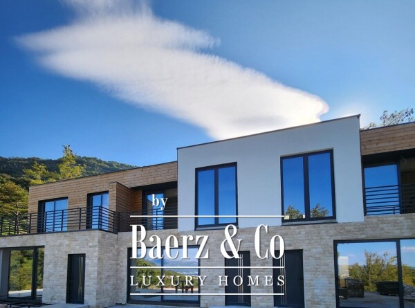 photo 4 Townhouse in Kotor Municipality with a Sea View