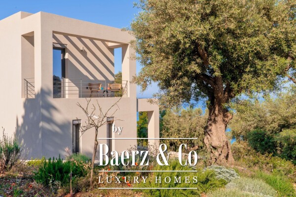 photo 4 1901861 - Villa For sale, Lefkada, 237 sq.m., €1.850.000