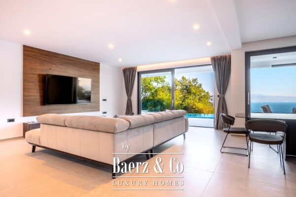 photo 4 Lovran, modern villa with panoramic sea view