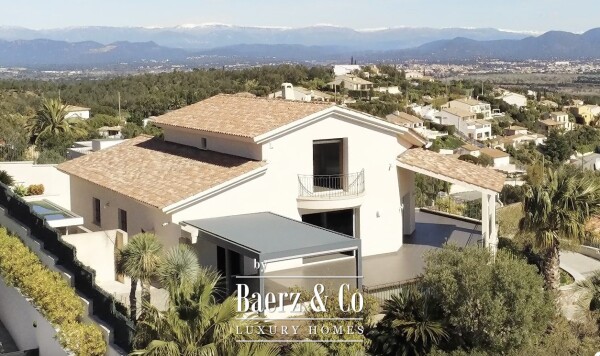 photo 1 Stunning property in the heights of Saint-Aygulf