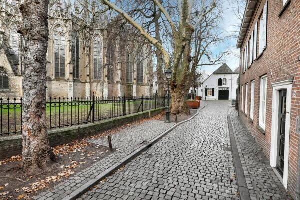 photo 37 Sint Janskerkhof 19