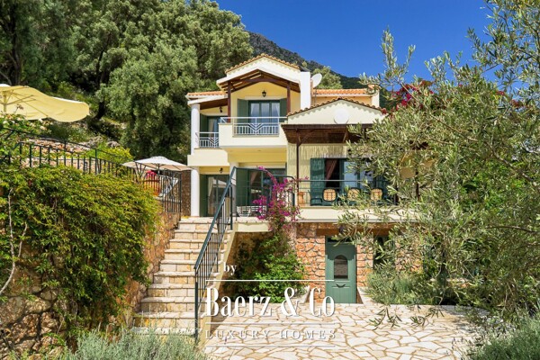 photo 2 2319812 - Villa For sale, Lefkada, 225 sq.m., €1.000.000