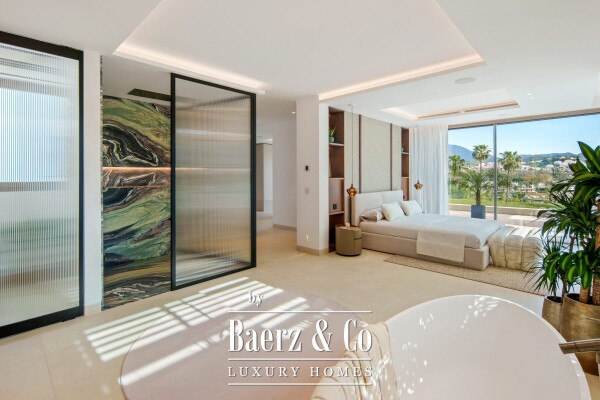 photo 18 Villa - Nueva Andalucia - Marbella - Ref: 8719